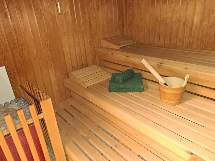 Schwarzwald-Traum Mit Pool Und Sauna Unterkirnach Kültér fotó